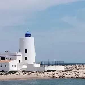 https://apartamento-primera-lnea-de-playa.es-andalucia.com
